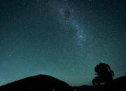 Jangan Lewatkan! Deretan Fenomena Langit Juni 2025, Ada Strawberry Moon, hingga Konjungsi Bulan