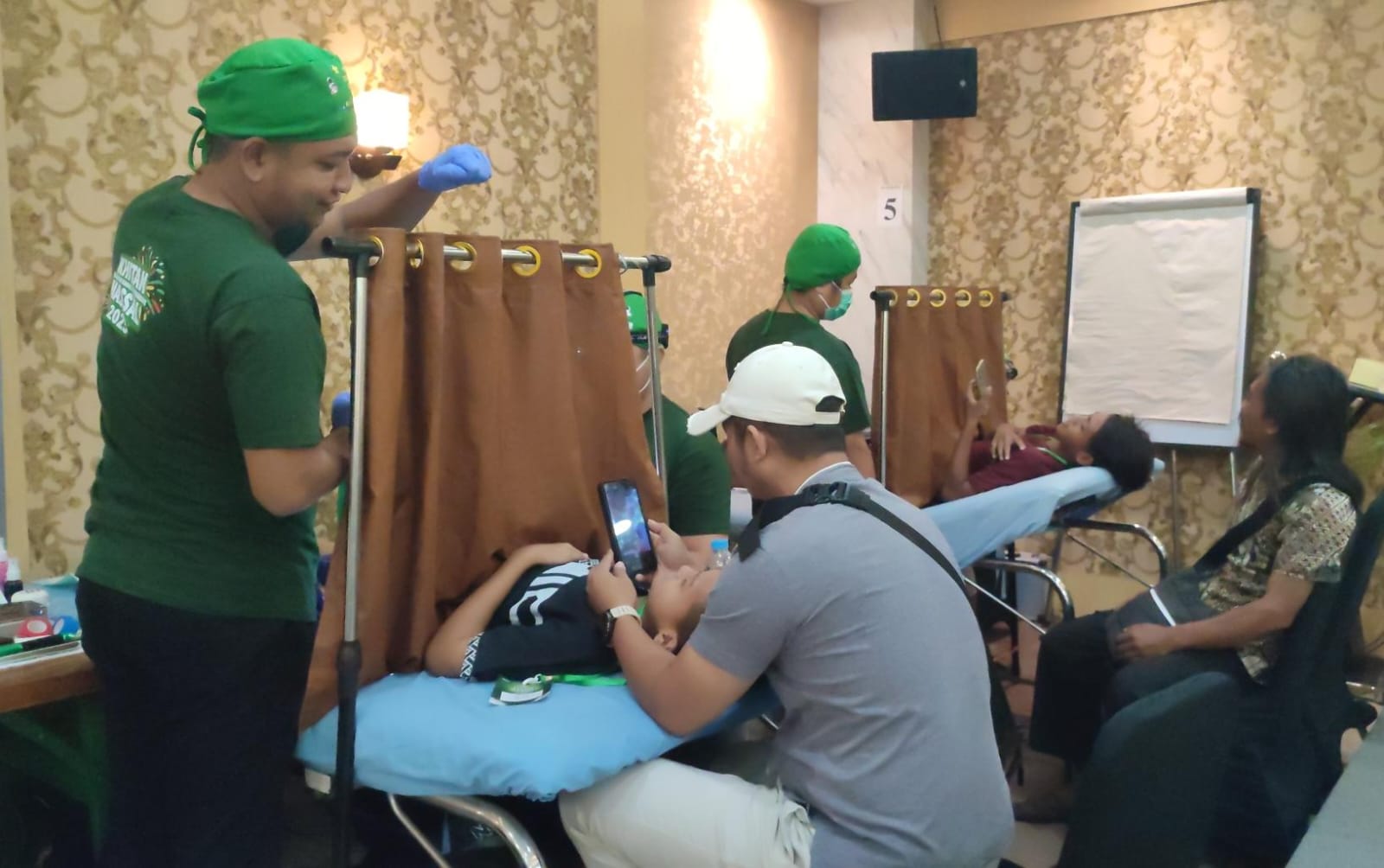 200 Anak Ikuti Khitan Massal Pegadaian Kanwil XI Semarang, Pakai Metode 'Sealer' Tanpa Jahitan