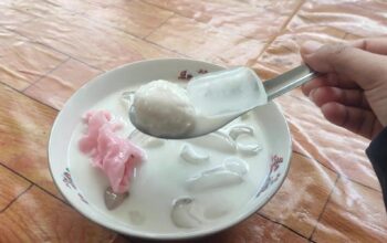 Mencicipi Es Gempol Kencono Minuman Legend Ditengah Bangunan Cagar Budaya Pasar Johar Semarang