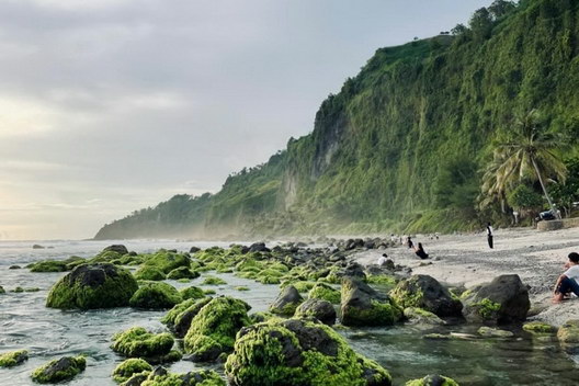 Pantai Menganti kebumen