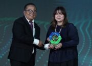 XLSMART Raih Tiga Penghargaan Bidang ESG, Layanan Pelanggan, dan Teknologi