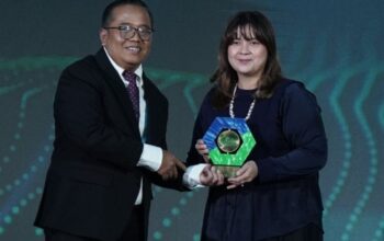 XLSMART Raih Tiga Penghargaan Bidang ESG, Layanan Pelanggan, dan Teknologi