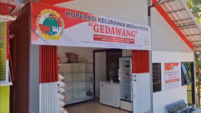 Koperasi Merah Putih di Gedawang Semarang Hadirkan Angkringan Hingga Live Musik