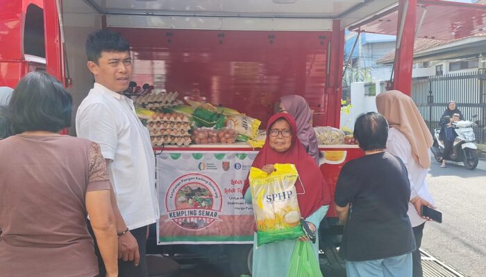 Lewat Program ‘Kempling Semar’, Edo Dapat Beras dan Sayur dengan Harga Terjangkau
