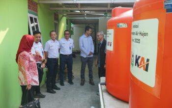 KAI Beri Bantuan Teknologi Air Bersih untuk Masyarakat Kradenan dan Toroh