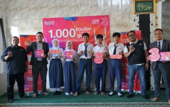 Tri dan 1.000 Guru Foundation Buka Akses Digital ke Lebih dari 400 Sekolah