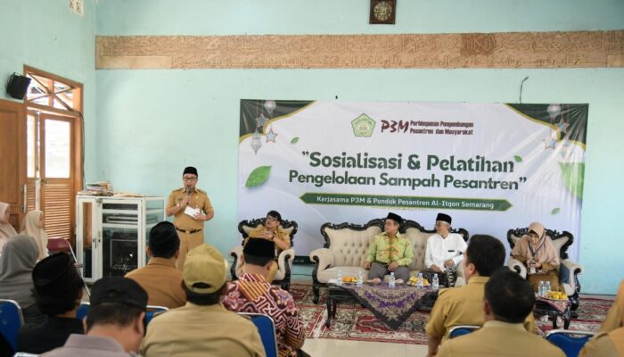 Program Pilah Sampah Agustina-Iswar Sasar Pondok Pesantren di Kota Semarang