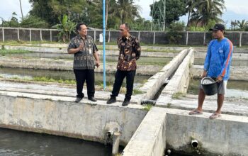 Ketua DPRD Jateng Sumanto