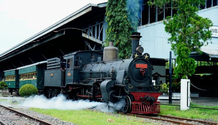 KAI Wisata Buka Perjalanan Reguler Kereta Uap Klasik Baru Klinthing, Ini Jadwal dan Harga Tiketnya