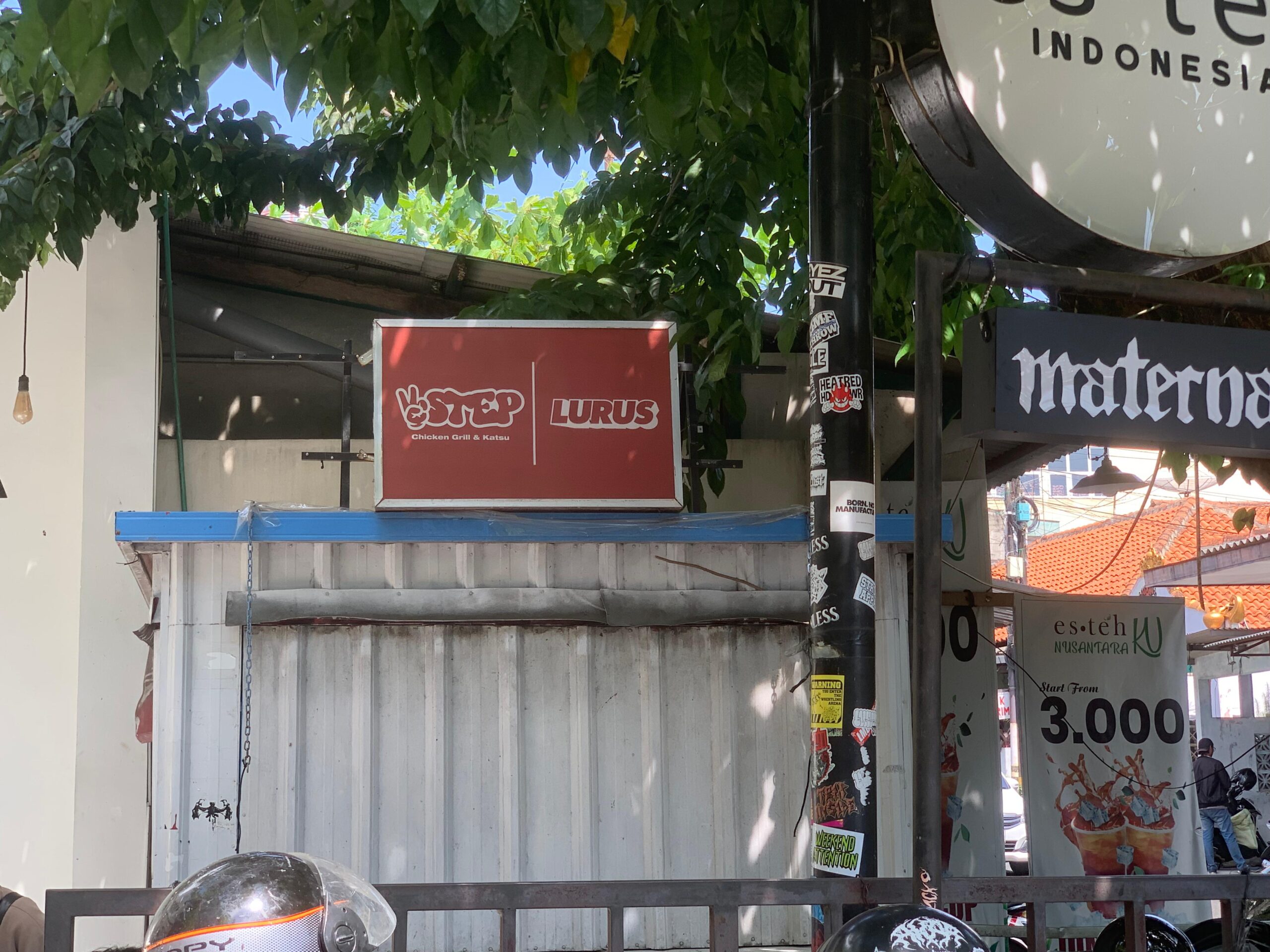 kedai es teh wonodri semarang
