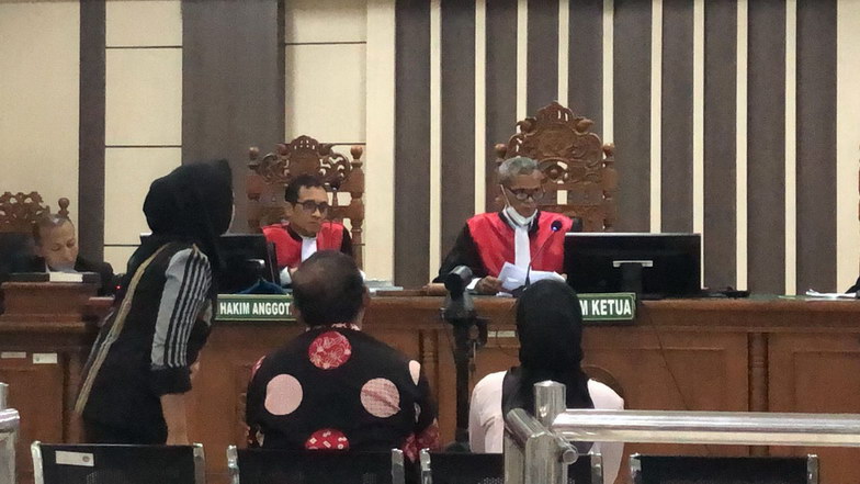 saksi sidang mbak ita