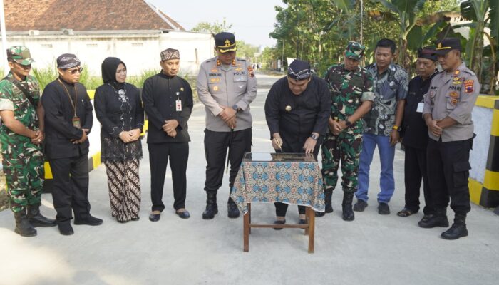 Bupati Resmikan Jembatan Pandawa Lima Desa Trembulrejo, Dibangun dengan Anggaran 300 Juta