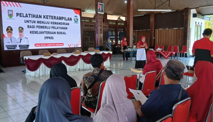 Dinsos Semarang Gandeng Universitas Paramadina Latih Penyandang Disabilitas Jadi Wirausahawan