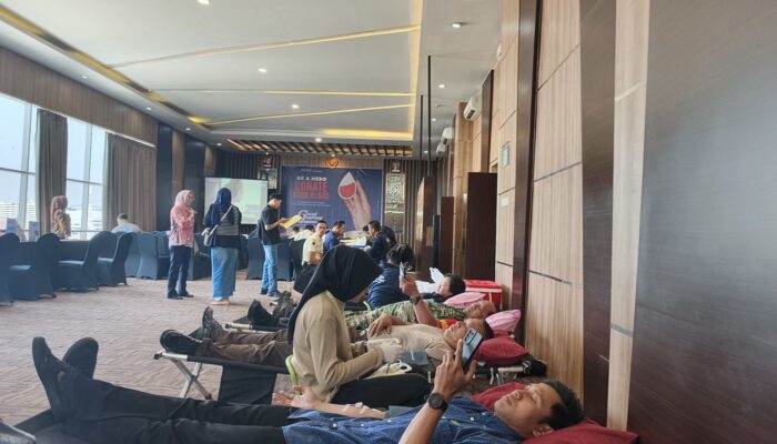 KHAS Semarang Hotel Gelar Donor Darah, Dukung Kesehatan Masyarakat dan Penuhi Stok Darah