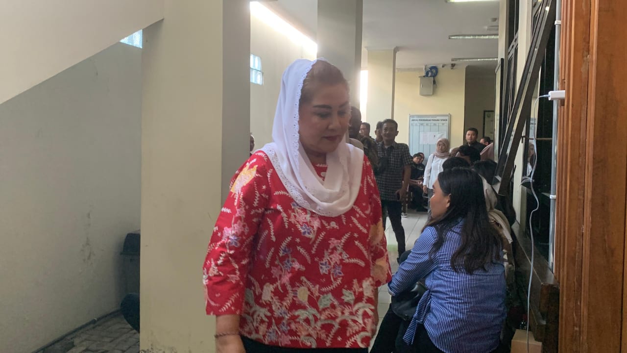 mbak ita // korupsi semarang