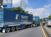 arus lalu lintas tersendat // truk ungaran