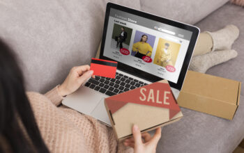 Ilustrasi Online Shoping