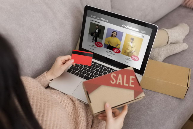 Ilustrasi Online Shoping