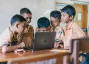 5 Toko Seragam Sekolah Terjangkau di Semarang, Cocok Buat Orang Tua Hemat!