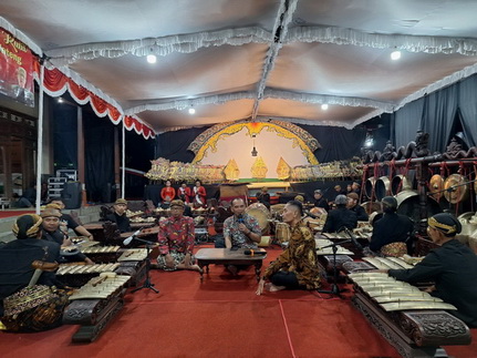 Ketua DPRD Jateng Sumanto