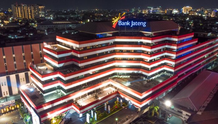 Berhasil Jadi Pionir Transaksi OIS di BPD, Bank Jateng Raih Penghargaan