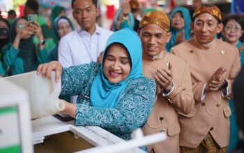 Pertamina Ajak Ibu-ibu PKK Tukar Jelantah Jadi Rupiah, Apresiasi Ojol dengan Pertamax Gratis di HUT RI ke-80