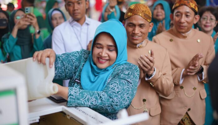 Pertamina Ajak Ibu-ibu PKK Tukar Jelantah Jadi Rupiah, Apresiasi Ojol dengan Pertamax Gratis di HUT RI ke-80