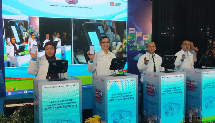 Kini Bayar Tiket BRT Trans Semarang Lebih Mudah Pakai QRIS Tap