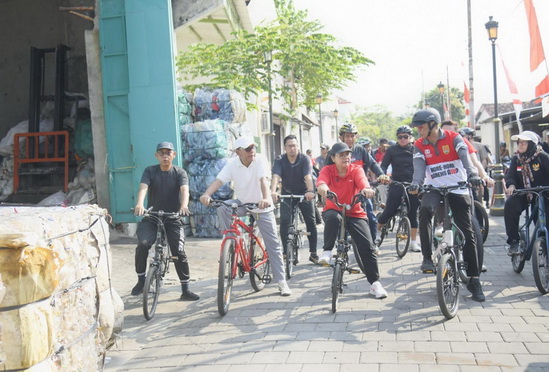 Walikota Gowes Susuri Kawasan Kota Lama dan Sungai Semarang, Turun Lapangan dan Serap Aspirasi