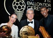 Joan Laporta (tengah), Lamine Yamal (kanan) dan Aitana Bonmati (kiri) ketika menghadiri Ballon D'or Ceremony.