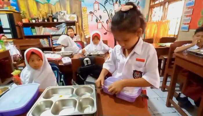 Dua Pekan Program MBG Berjalan, Begini Kebiasaan Berbeda Sebagian Murid SDN Ungaran 02