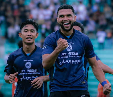 Peluncuran Persiku