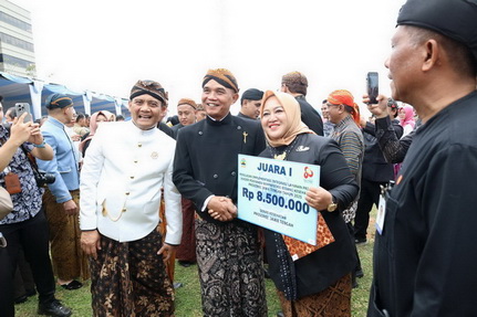 Ketua DPRD Jateng