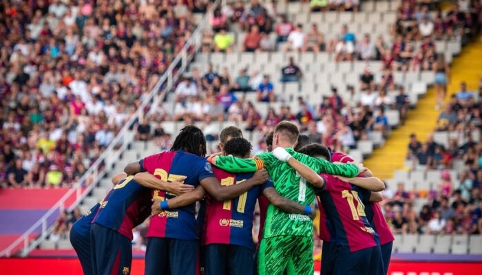 Ter Stegen Angkat Bicara Soal Kehilangan Ban Kapten: Isu yang Beredar Tak Benar