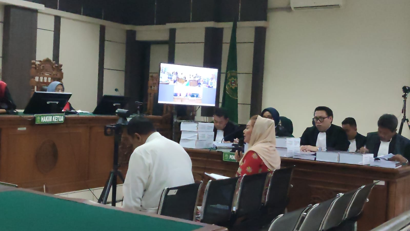 mbak ita korupsi