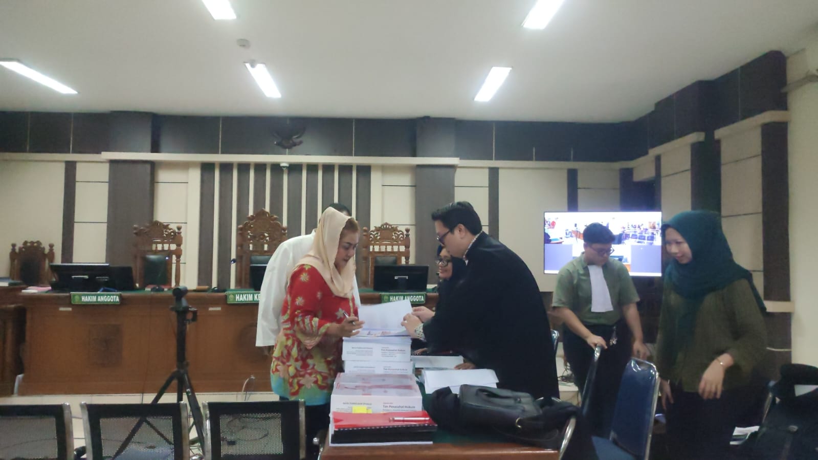 mbak ita sidang kasus korupsi