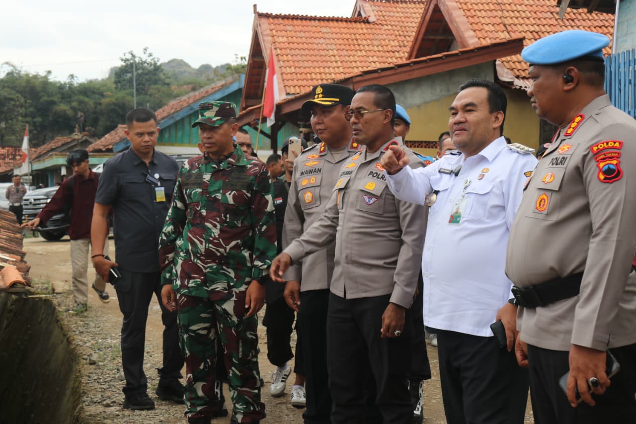 kebakaran sumur blora