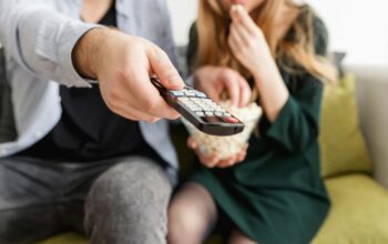 Ilustrasi tayangan di televisi. (Pexels/Pixabay)