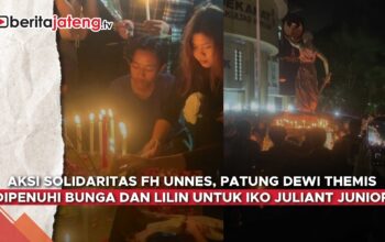 Video Aksi Solidaritas FH Unnes, Patung Dewi Themis Dipenuhi Bunga dan Lilin untuk Iko Juliant Junior