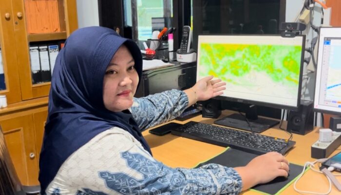 Jateng Masuk Musim Pancaroba, BMKG Ahmad Yani Semarang: Waspada Hujan Lebat 16-17 September