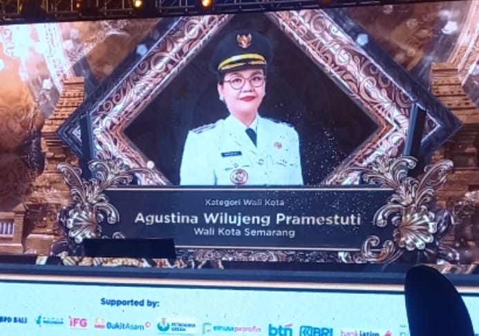 Wali Kota Semarang Raih Penghargaan Pemimpin Perempuan Terpopuler