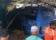 Bus Trans Semarang Rem Blong Tabrak Ruko di Mijen, BLU UPTD Siapkan Teguran ke Operator