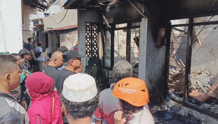 Wawalikota Tinjau Kebakaran di Jagalan Semarang, 66 Warga Dievakuasi ke Balai RW
