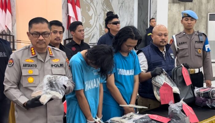 Tiga Tersangka Demo Ricuh Semarang: Mahasiswa Bogor Bawa Bom Molotov-Anak Bawah Umur Rusak Tulisan Polda Jateng