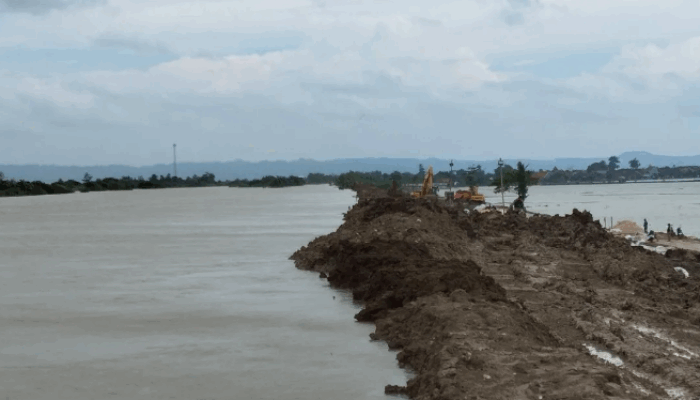 Proyek Normalisasi Sungai Wulan di Demak Diduga Picu Kecelakaan Fatal, Pengendara Tewas