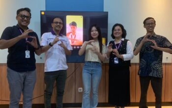 konferensi pers wisuda