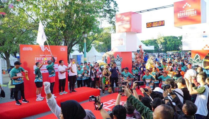 Perpaduan Budaya, Olahraga, dan Kuliner, Bank Jateng Friendship Run 2025 Rayakan Kebersamaan dengan Berbagai Pihak