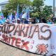 Demo Eks Karyawan Sritex di Kantor Gubernur Jateng: Keluhkan Usia Tua Sulit Dapat Pekerjaan Baru