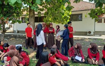 siswa kelas X SMA Negeri 1 Semarang