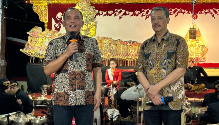 Revitalisasi Budaya, Sumanto Ajak Masyarakat Teladani Nilai Positif di Lakon Wayang Kulit